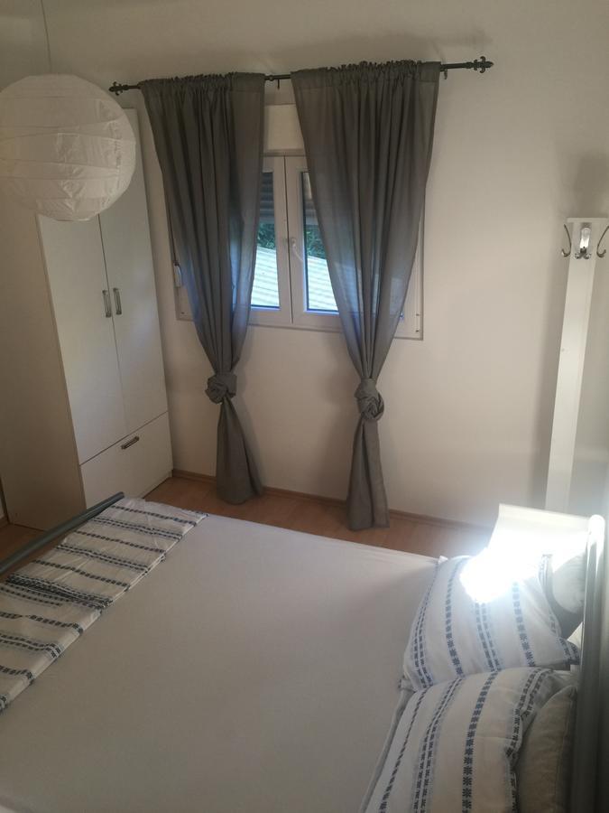 Apartman Lili Cetinje Buitenkant foto