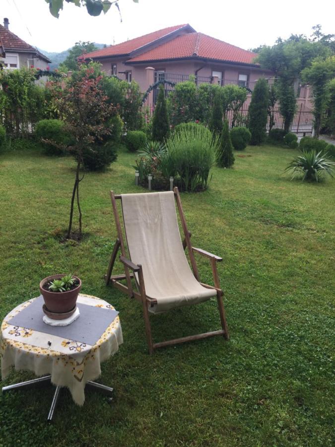 Apartman Lili Cetinje Buitenkant foto